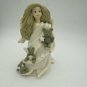 Kneeded Angels Dreams Figurine 6” #6002 winged Angel W/ Teddy Bears